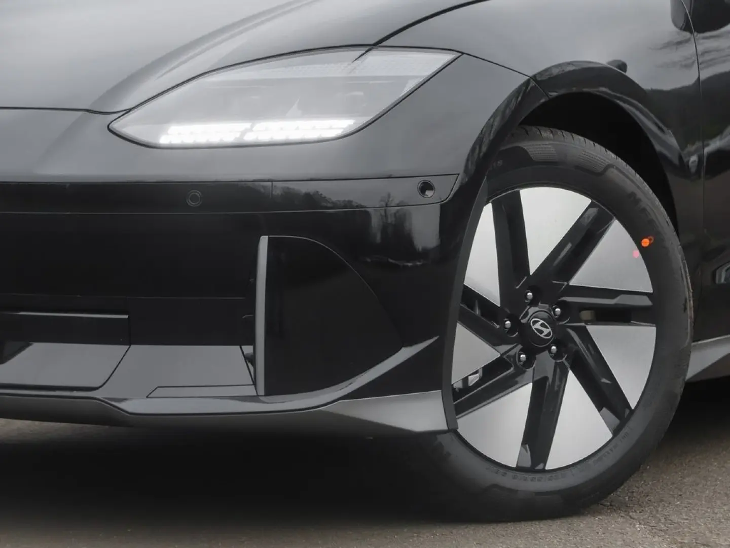 IONIQ 6 77,4kWh 4WD TECHNIQ |LED|Sitzklima|DISTR