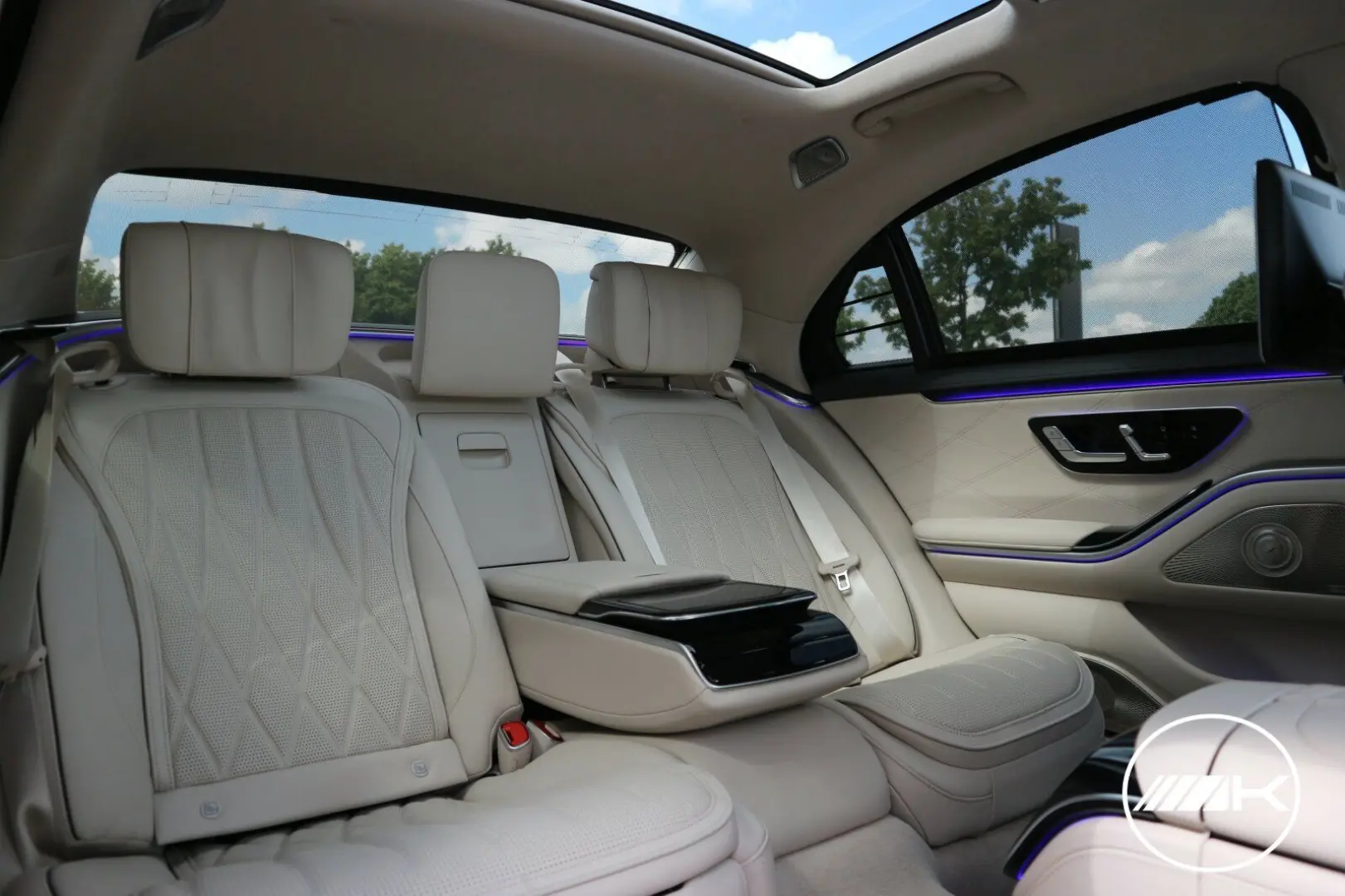 S 63 E AMG L 4M CHAUFFEUR BURM 4D MASSAGE FONDTV