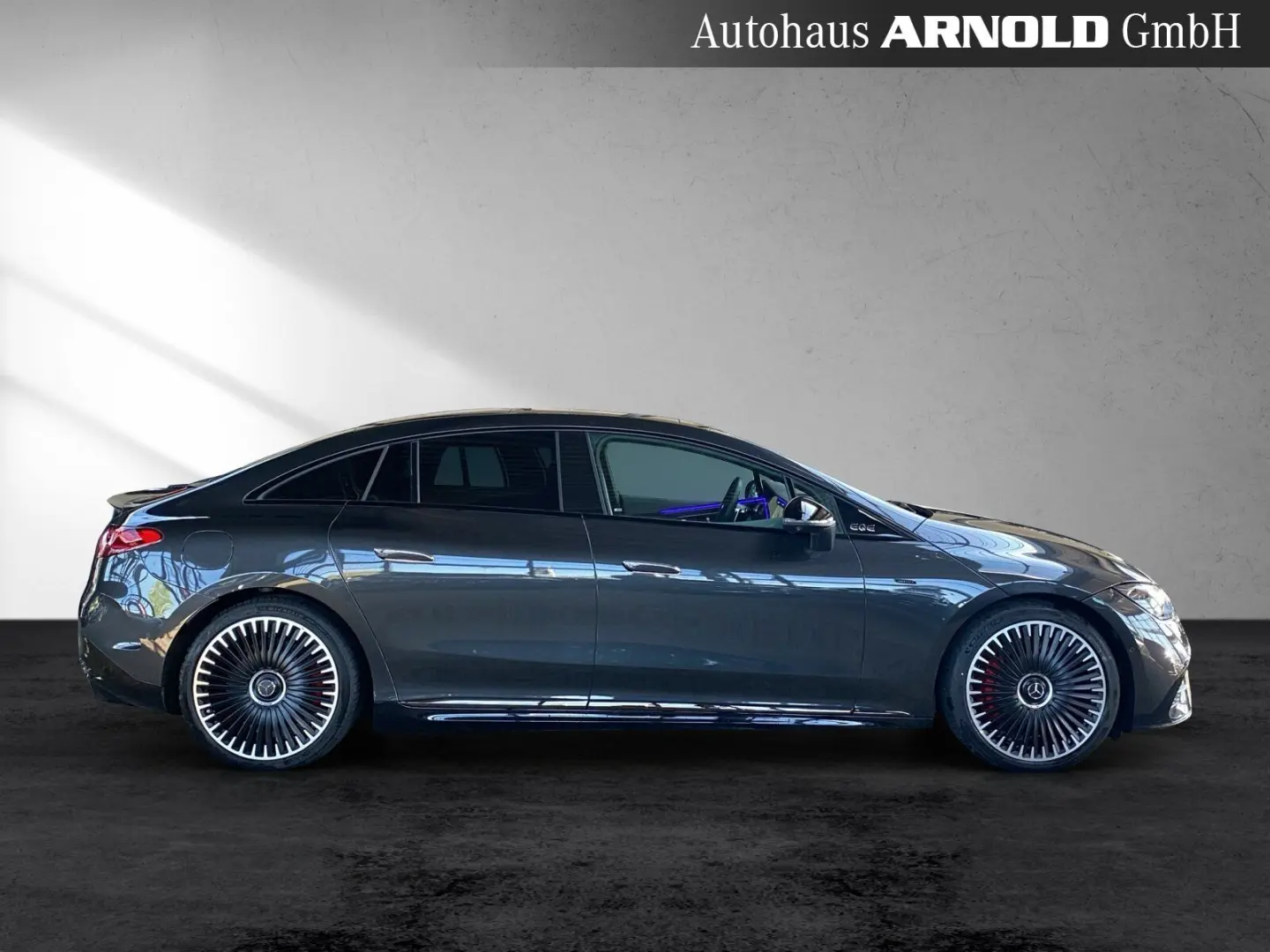 Mercedes-AMG EQE 53 4M+ AIRMATIC HUD HYPERSCREEN