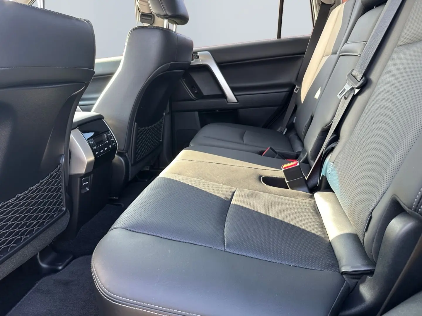 Land Cruiser 2.8 D-4D Automatik Executive *AHK*