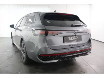 Passat Variant 2.0 TDI R-line DSG,Navi, Matrix,A