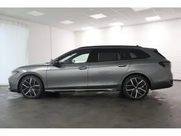 Passat Variant 2.0 TDI R-line DSG,Navi, Matrix,A