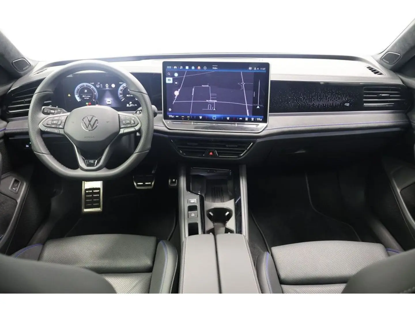 Passat Variant 2.0 TDI R-line DSG,Navi, Matrix,A