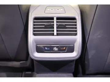 Passat Variant 2.0 TDI R-line DSG,Navi, Matrix,A