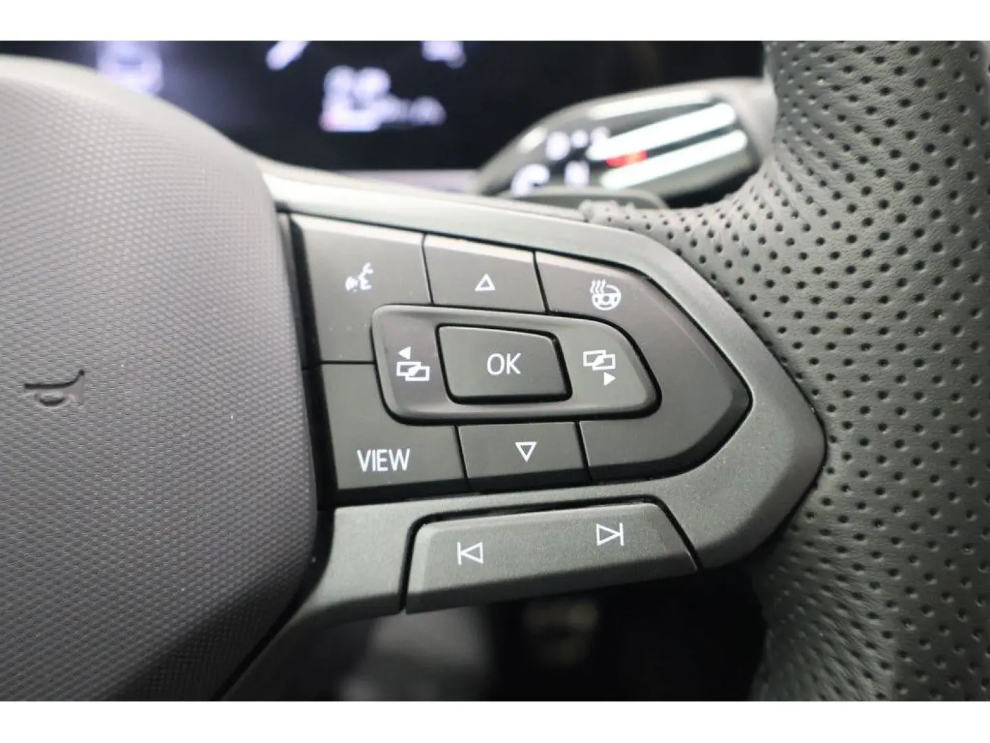 Passat Variant 2.0 TDI R-line DSG,Navi, Matrix,A