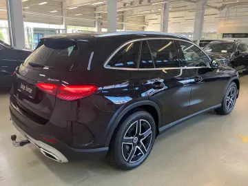 GLC 200 4M AMG AHK Pano 19 Zoll WinterP LED RüCa