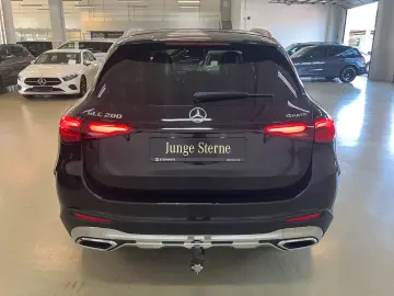 GLC 200 4M AMG AHK Pano 19 Zoll WinterP LED RüCa