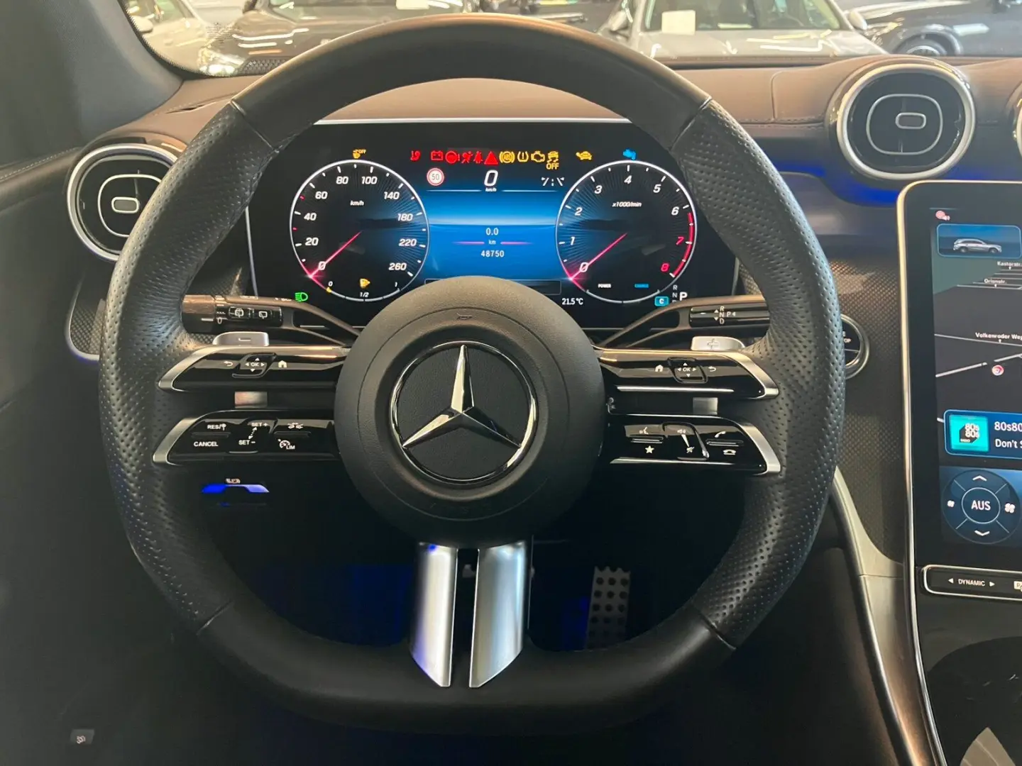 GLC 200 4M AMG AHK Pano 19 Zoll WinterP LED RüCa