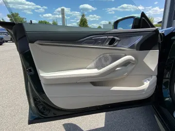 B8 Gran Coupé Laser Panorama 21LM
