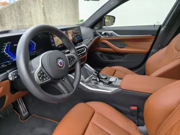 B4 Gran Coupé SWITCH-TRONIC Allrad