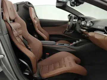 812 GTS 6.5 DCT~Carbon~Launch~Lift~360°-Kamera~