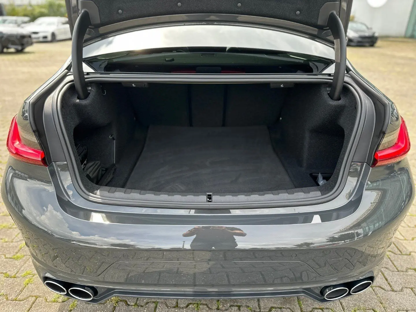 B3 Biturbo Switch-Tronic Allrad ESD AHK