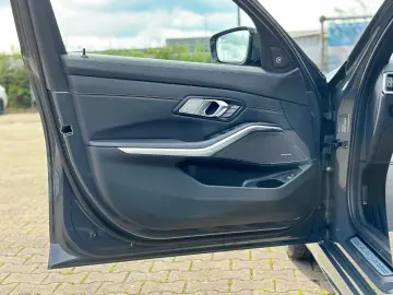 B3 Biturbo Switch-Tronic Allrad ESD AHK