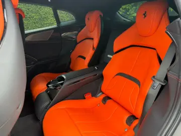 Purosangue V12 DCT 4WD ATELIER