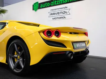 F8 Spider/CARBON/LIFT/PASS.DISPL/RACINGSEATS/JBL