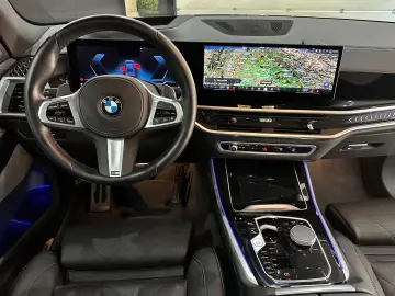 X5 30d xDrive M Sport /PANORAMA / H&K /Sitzklima