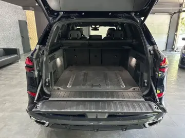 X5 30d xDrive M Sport /PANORAMA / H&K /Sitzklima