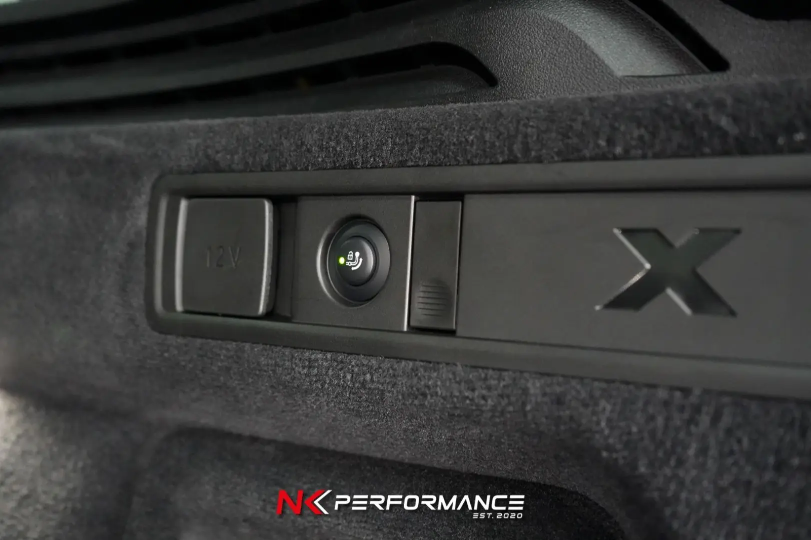X5 xDrive 40 d M Sport / B&W / TV / PANO / AHK