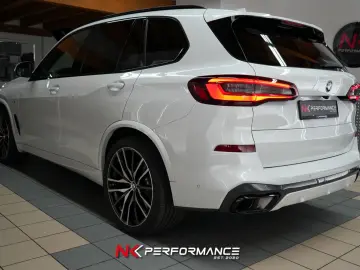 X5 xDrive 40 d M Sport / B&W / TV / PANO / AHK