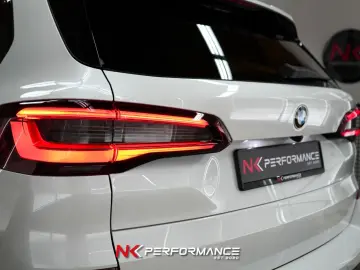 X5 xDrive 40 d M Sport / B&W / TV / PANO / AHK