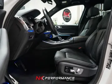 X5 xDrive 40 d M Sport / B&W / TV / PANO / AHK