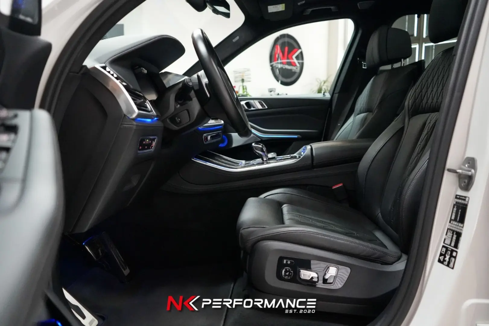 X5 xDrive 40 d M Sport / B&W / TV / PANO / AHK