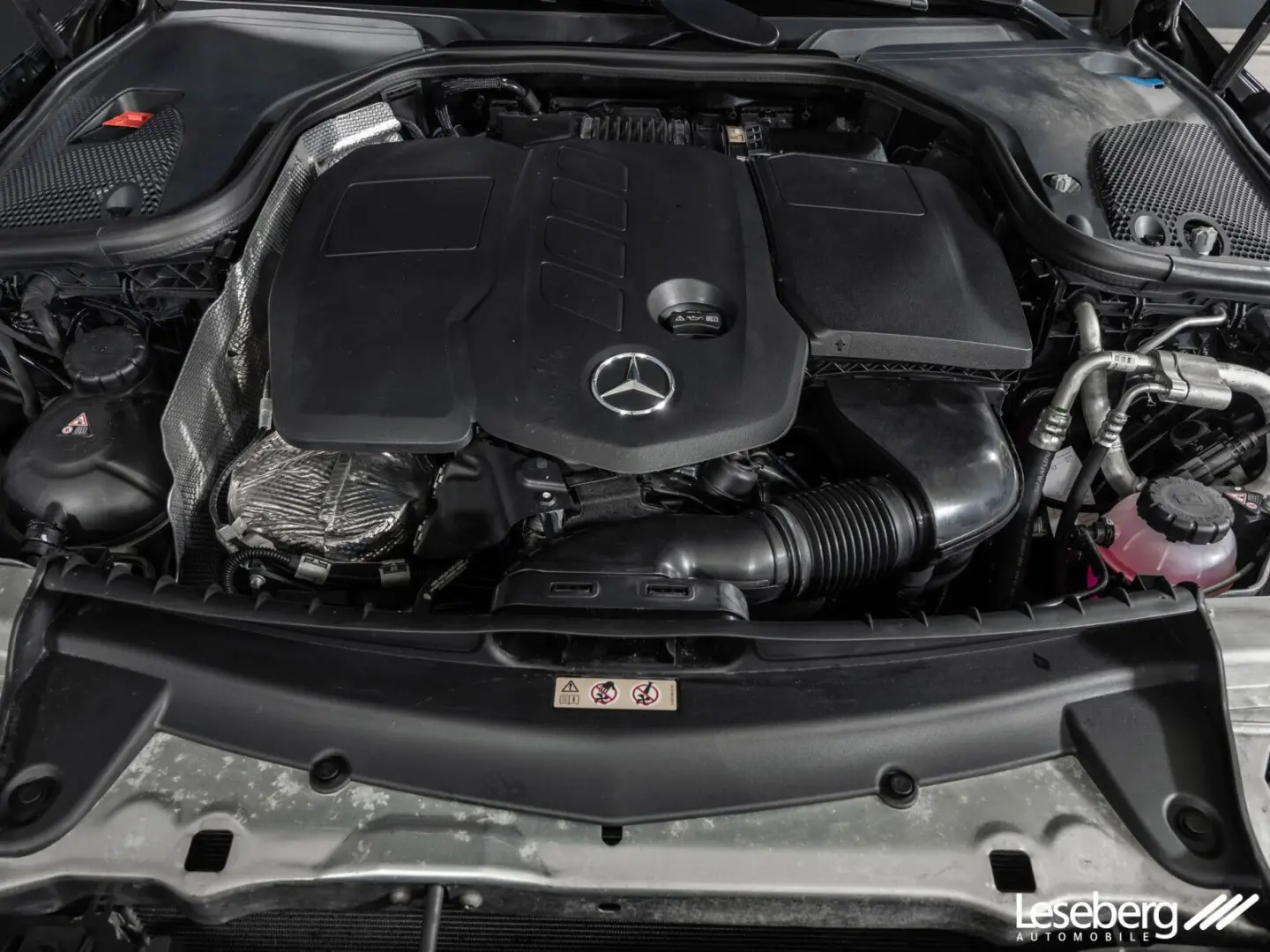 E 220 d AMG LED/Panorama/Kamera/Memory/Ambiente/