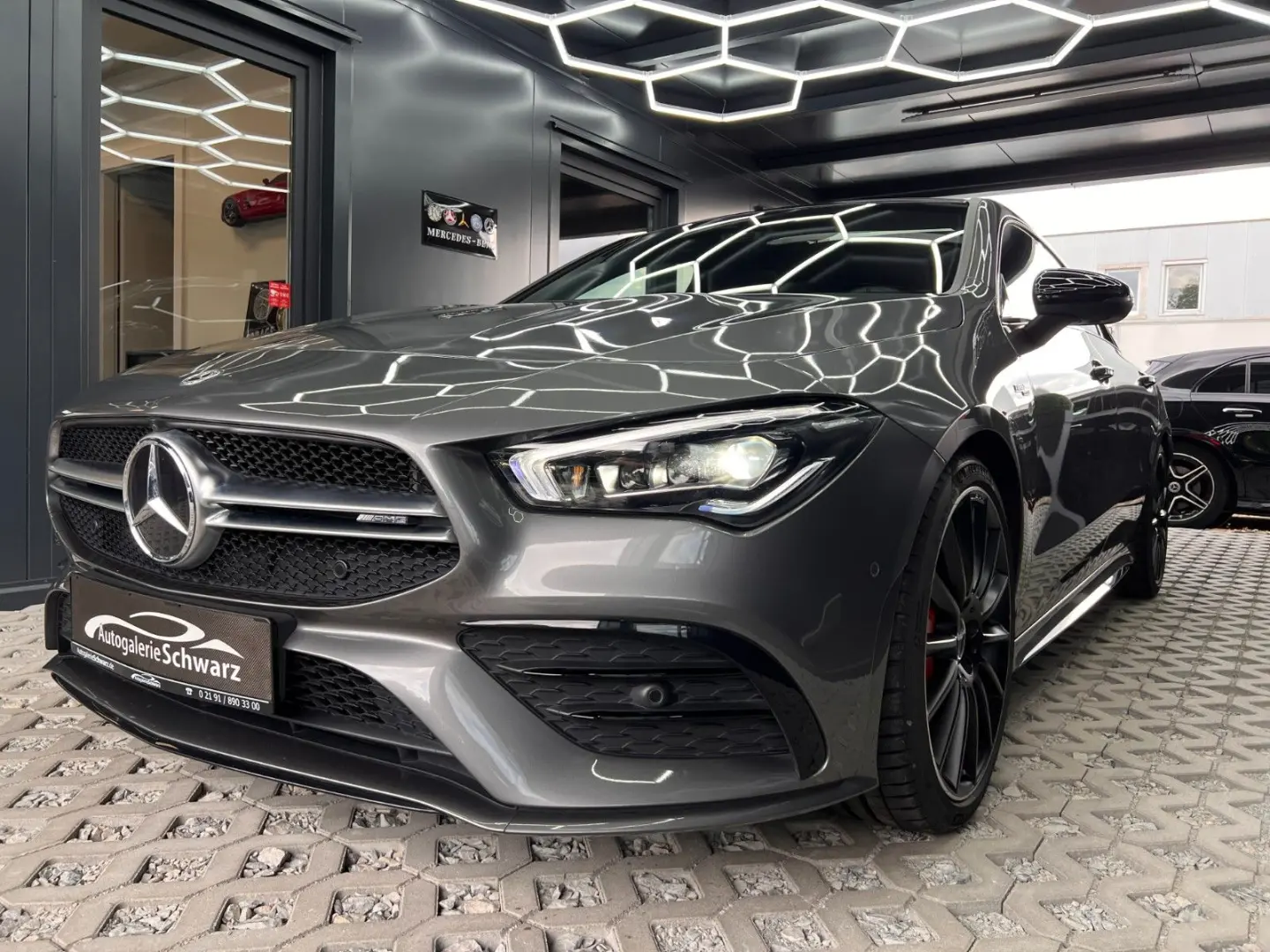 CLA 35 AMG 4M Coupé MBEAM HUD 360°AMB BURMS PANO