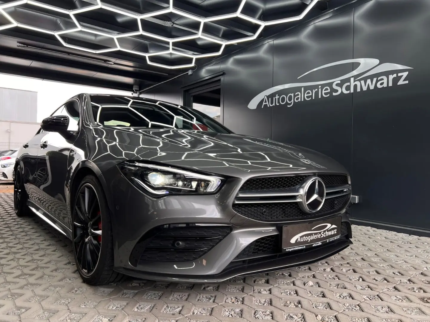 CLA 35 AMG 4M Coupé MBEAM HUD 360°AMB BURMS PANO