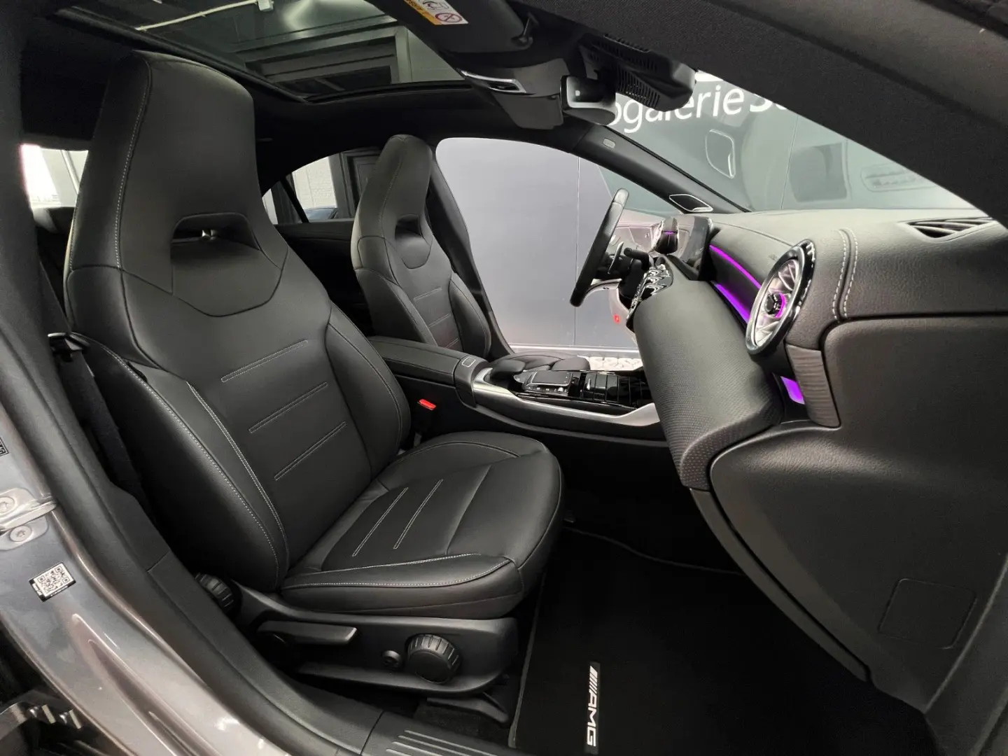 CLA 35 AMG 4M Coupé MBEAM HUD 360°AMB BURMS PANO