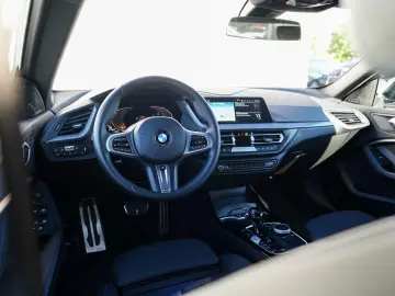 220i Gran Coupe M-Sport ACC HuD H&K RFK KoZg