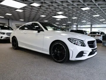 C 220 d Coupe AMG Line-Plus Panorama Night Info