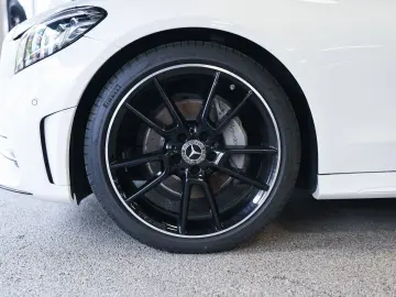 C 220 d Coupe AMG Line-Plus Panorama/Night/Info