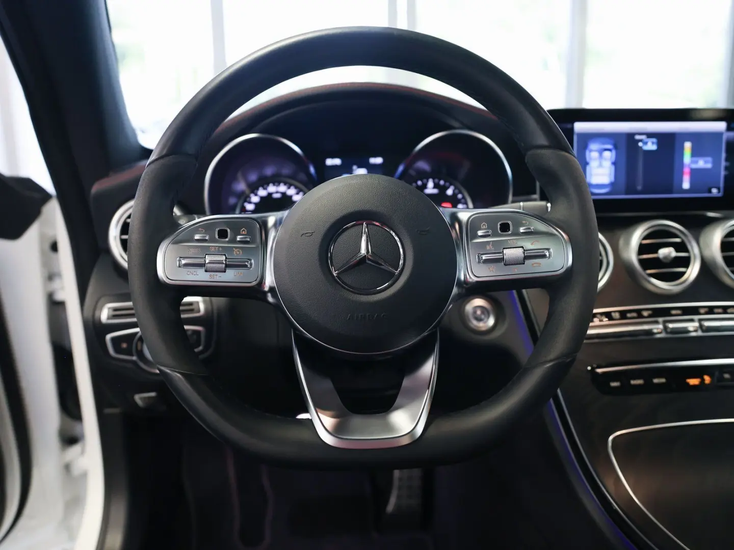 C 220 d Coupe AMG Line-Plus Panorama/Night/Info