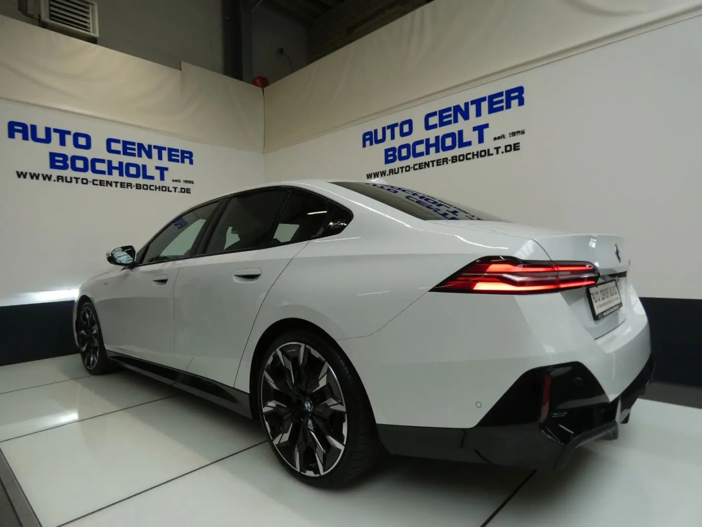 520d xDrive M Sportpaket*HUD*Leder*LM 21Zoll
