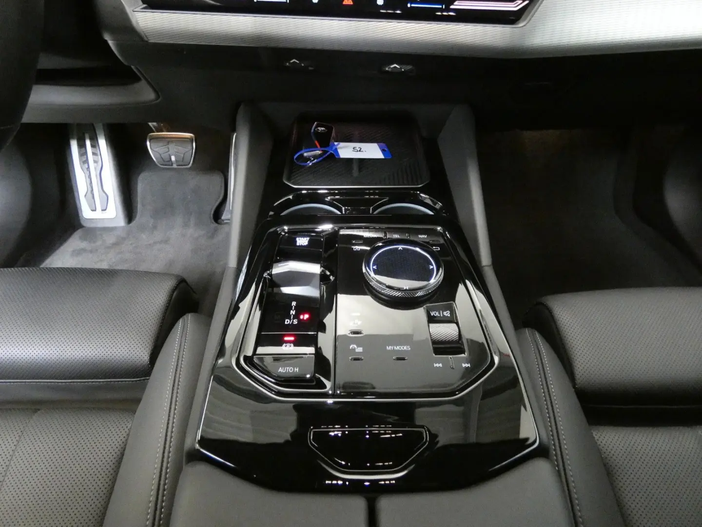 520d xDrive M Sportpaket*HUD*Leder*LM 21Zoll
