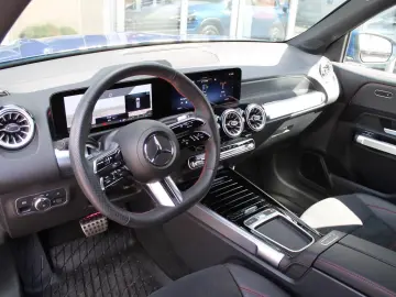 GLB AMG Line Prem. 220d 4M 7stz 360*Cam Sound...