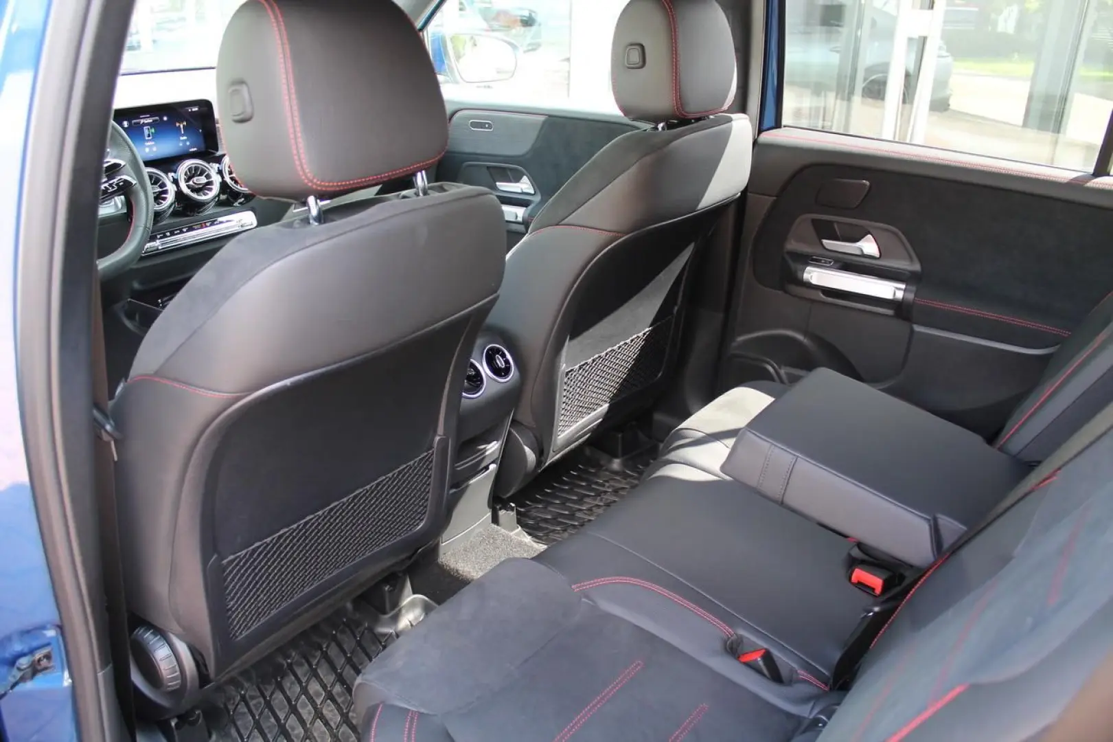 GLB AMG Line Prem. 220d 4M 7stz 360*Cam Sound...