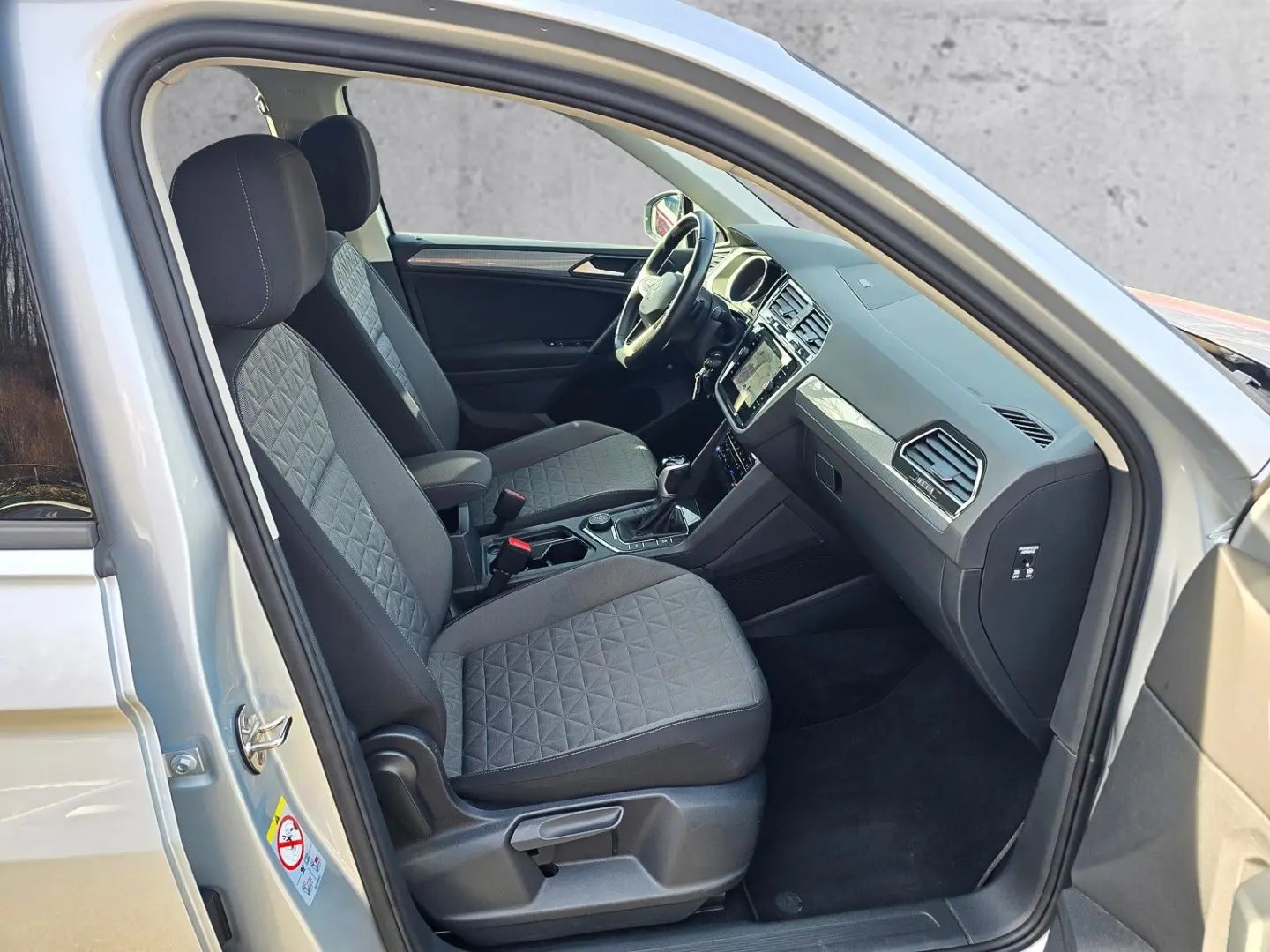 Tiguan 2.0 TSI DSG 4Motion/Navi/LED/ACC/Lane/DAB