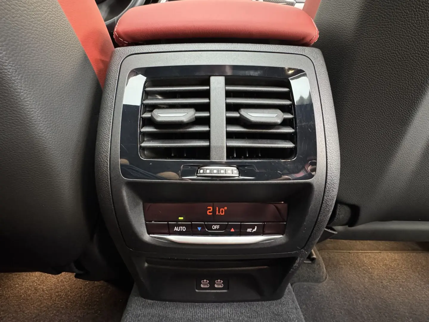 X4 M Competition Pano AHK Driver Sitzlüftung ACC