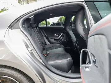 CLA 220 4M Coupé AMG Sport Advanced Plus Distr.
