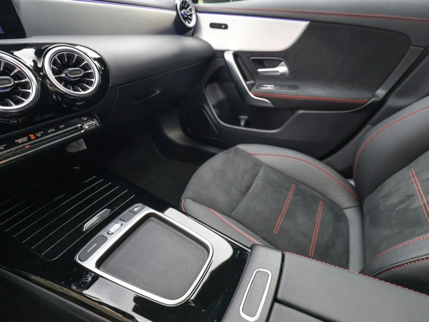CLA 220 4M Coupé AMG Sport Advanced Plus Distr.
