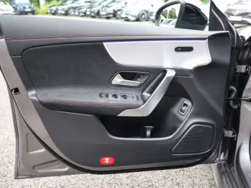 CLA 220 4M Coupé AMG Sport Advanced Plus Distr.