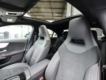 CLA 220 4M Coupé AMG Sport Advanced Plus Distr.