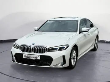 320d M Sport Navi Klima PDC Kamera HiFi AHK Glas