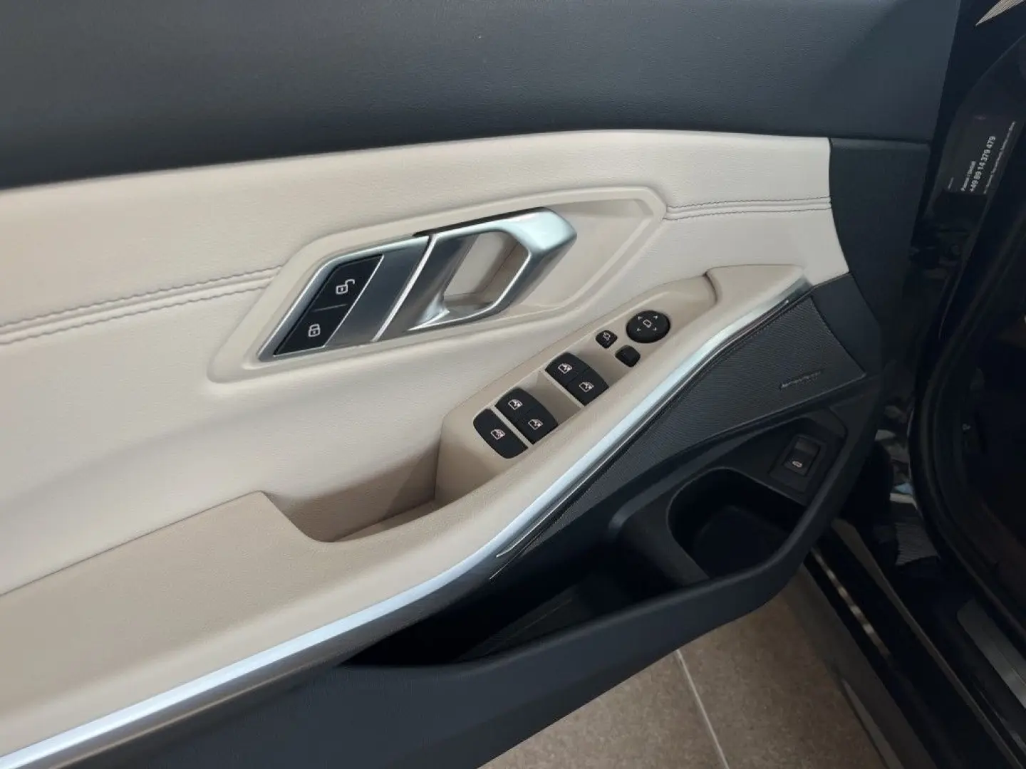 318 i Harman/Kardon 360°Cam LED Leder digCockpit
