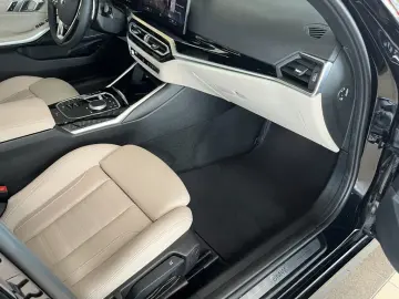 318 i Harman/Kardon 360°Cam LED Leder digCockpit