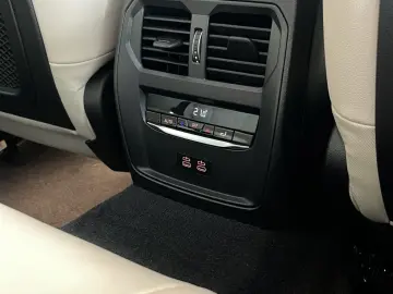 318 i Harman/Kardon 360°Cam LED Leder digCockpit