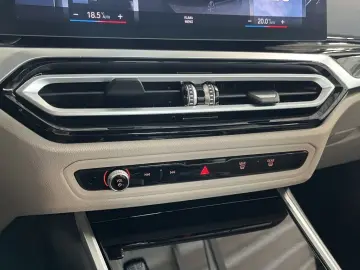 318 i Harman/Kardon 360°Cam LED Leder digCockpit
