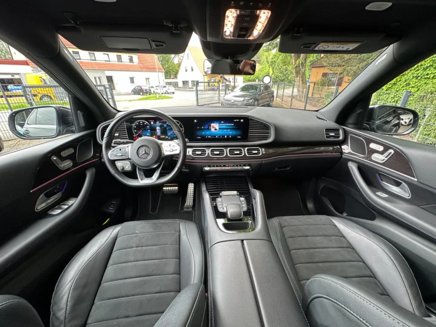 GLE 300 MBUX 4Matic Panorama AHK AMG MULTIBEAM